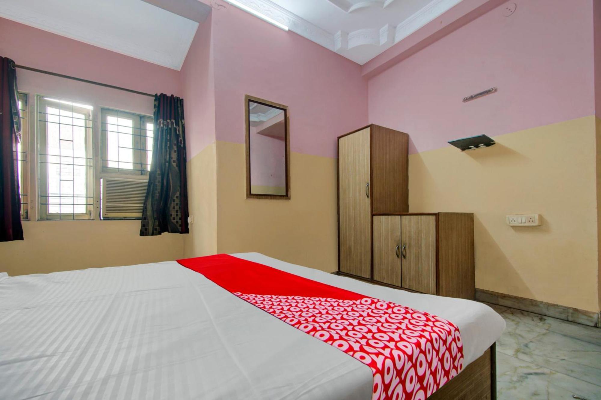 Hotel Sanwariya Palace Джайпур Екстериор снимка